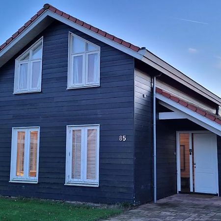 The Black House - Luxurious Holiday Villa Zeewolde Esterno foto