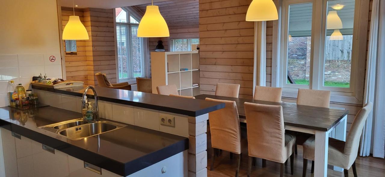 The Black House - Luxurious Holiday Villa Zeewolde Esterno foto